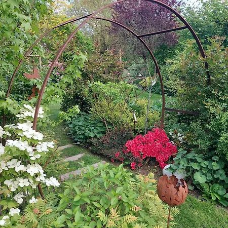 Jardin Reveur La Roulotte Des Baladins فندق مبيت وإفطار